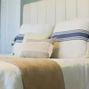 Holiday home Historic Revival 2br Midtown Free Parking Fast Wifi Free Parking Yes Pets, Memphis