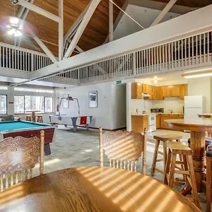 https://st-moritz-13.mammothlakeshotels.org