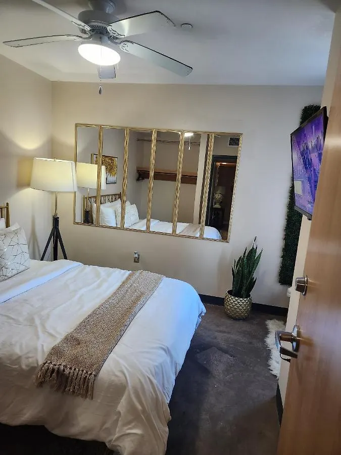 Luxury Midtown Flats Near Downtown Memphis & Fedex Forum Apartment United States